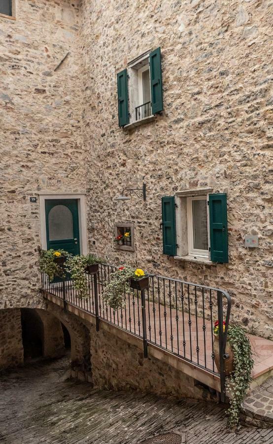 Casa Rustica - Appartamenti Pilati Tremosine Eksteriør bilde